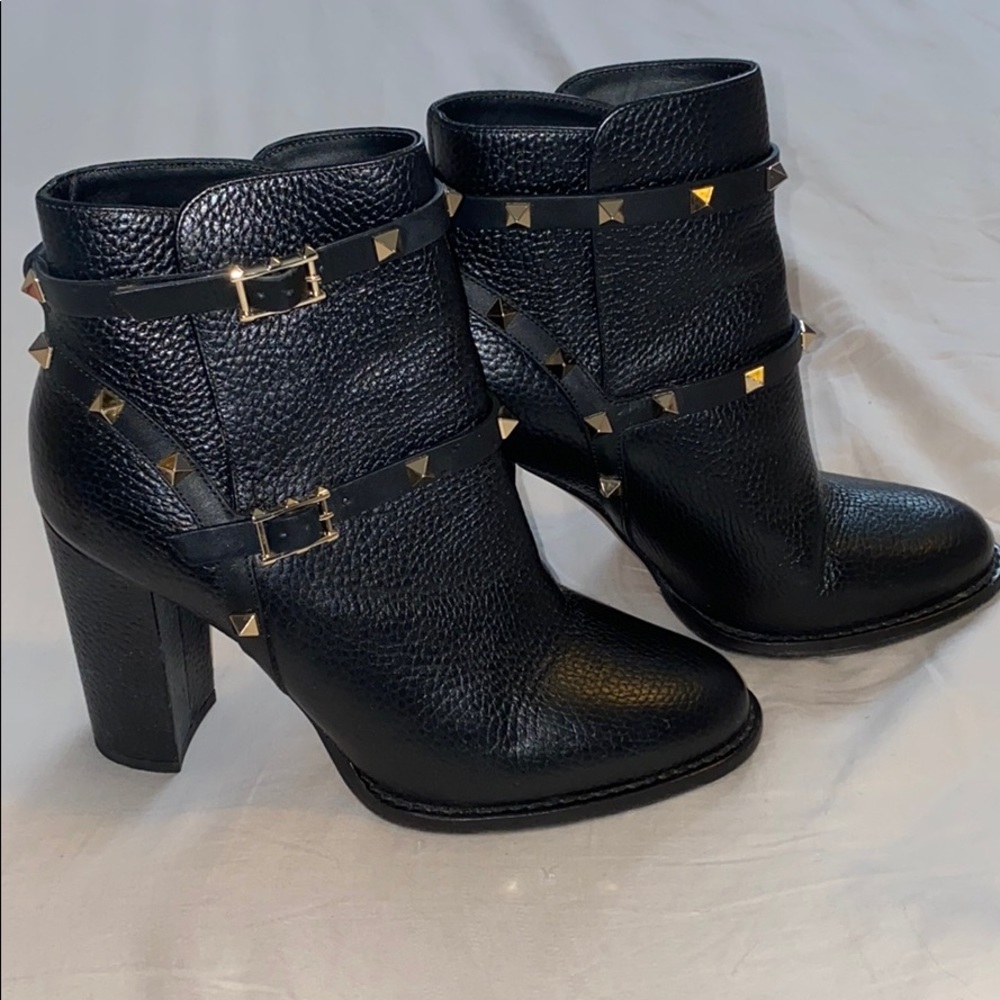 Valentino Women’s Rockstud Pebbled Bootie